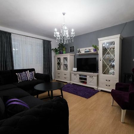 ביוגראד נה מורו Apartments Mira מראה חיצוני תמונה